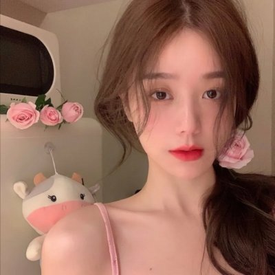 沐浴中的新娘们 海报
